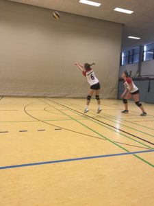 Damen3_22.9._Dankeball